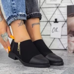 Дамски ежедневни обувки 2BQ3A Черен (C06) Mei