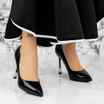 Обувки тип стилет 2DC8 Черен Mei
