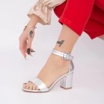 Дамски сандали с дебел ток XKK230 Сребро (L77) Mei