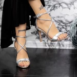 Дамски сандали с тънък ток 2YXD76 Сребро Mei