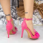 Дамски сандали с тънък ток 2XKK19 Розов Mei