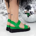 Дамски сандали на платформа 2KM7 Зелено » MeiMall.bg