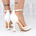 Обувки тип стилет 3XKK23 Бял » MeiMall.bg