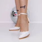 Обувки тип стилет 3DC30 Бял » MeiMall.bg