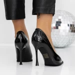 Обувки тип стилет 3DC39 Черен | Mei