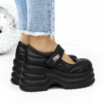 Обувки на платформа 3WL167 Черен » MeiMall.bg