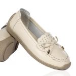 Дамски ежедневни обувки GA2315 Кремав цвят | Gallop