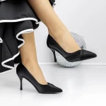 Обувки тип стилет 3XKK100 Черен | Mei