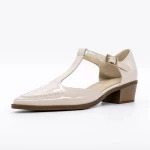 Дамски сандали с дебел ток K6052-5680 Кремав цвят | Advancer