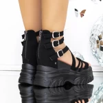 Дамски сандали на платформа 3WL250 Черен | Mei