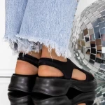 Дамски сандали на платформа 3GZ97 Черен | Mei