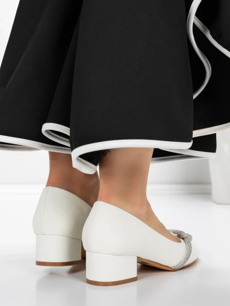 Обувки с нисък ток 3XKK99 Бял » MeiMall.bg