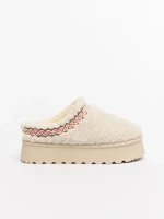 Дамски чехли светло бежови от текстилен материал Amaria