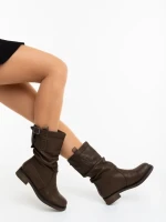 Дамски чизми кафяви от екологична кожа Harika