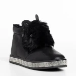 Детски чизмичерни  от еко кожа  Devra