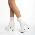 Дамски боти  бежови от текстилен материал  Bluma