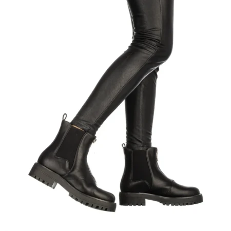 Дамски боти Utiva черни