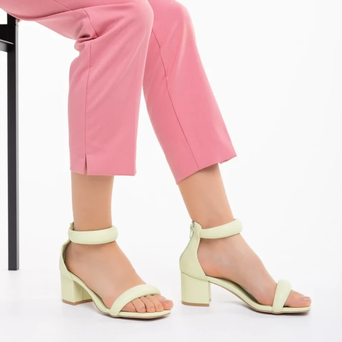 Дамски сандали  зелени  от еко кожа  Robyn