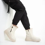 Дамски чизми бежови  от еко кожа и текстилен материал  Sutton