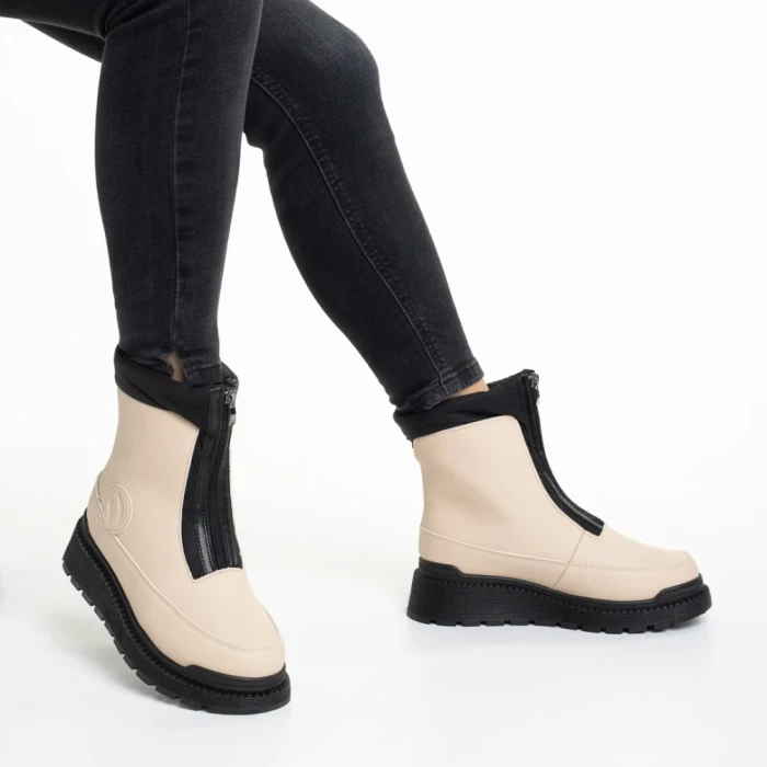 Дамски чизми  бежови  от еко кожа  Lilith