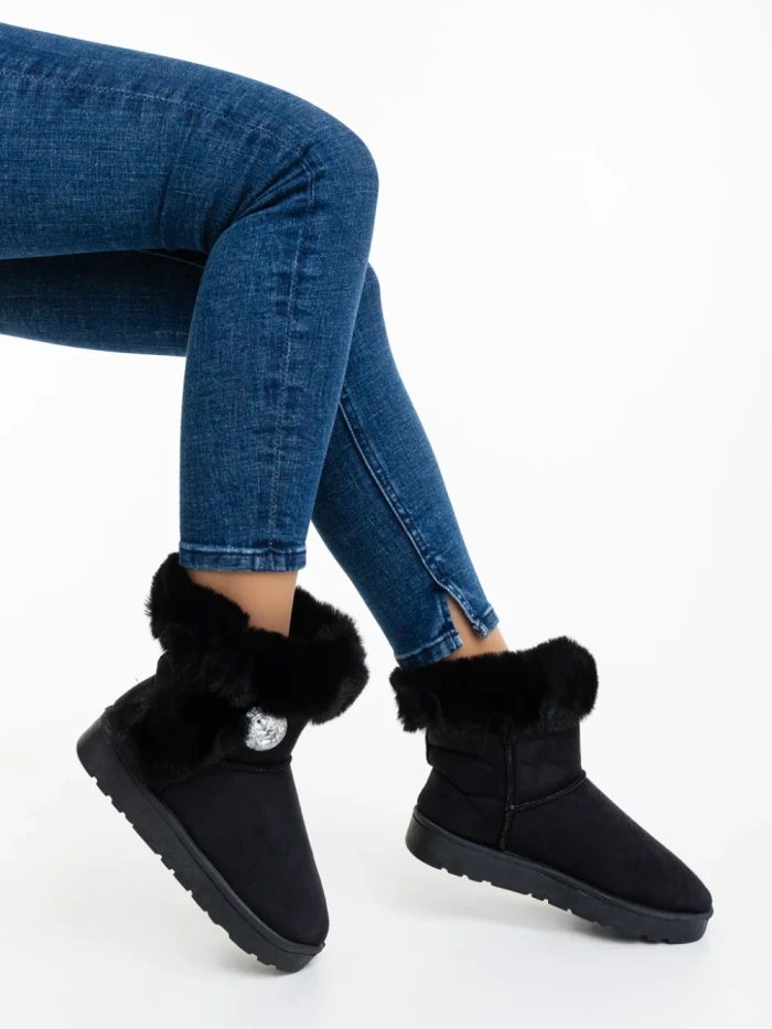 Дамски чизми черни от текстилен материал Hermina