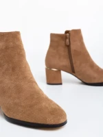 Дамски боти бежови тъмно от текстилен материал Zarina