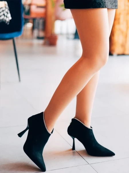 Дамски боти черни от текстилен материал Marida