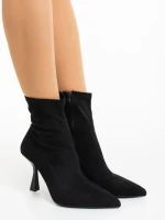 Дамски боти черни от текстилен материал Adisia