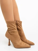 Дамски боти бежови от текстилен материал Adisia