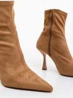 Дамски боти бежови от текстилен материал Adisia