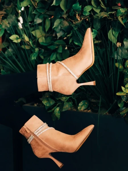 Дамски боти бежови от текстилен материал Lunima