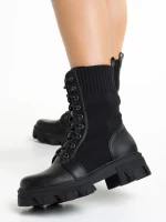 Дамски боти  черни  от еко кожа и текстилен материал  Giana