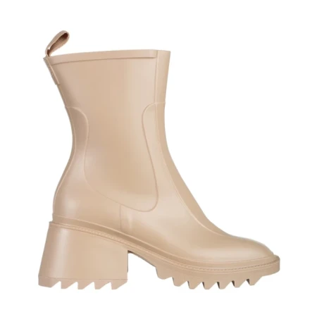 Дамски чизми  бежови  от синтетичен материал  Sumeya