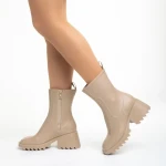 Дамски чизми  бежови  от синтетичен материал  Sumeya