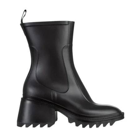 Дамски чизми  черни от синтетичен материал  Sumeya