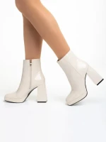 Дамски боти  бежови  от лачена еко кожа Rosalita