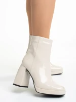 Дамски боти  бежови  от лачена еко кожа Rosalita