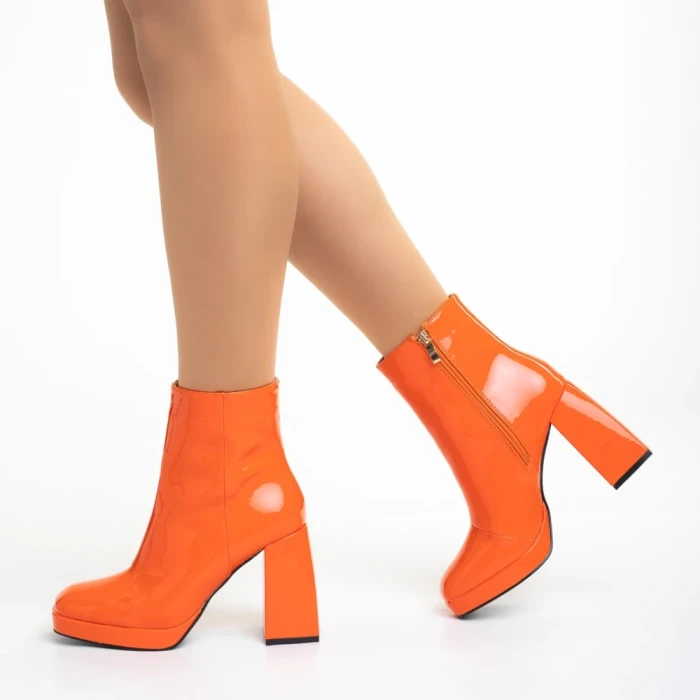 Дамски боти  оранжеви  от лачена еко кожа Rosalita
