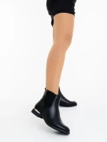 Дамски боти черни от екологична кожа Perdona