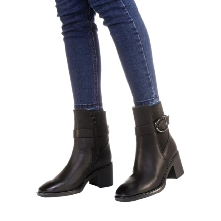 Дамски боти Shaina черни