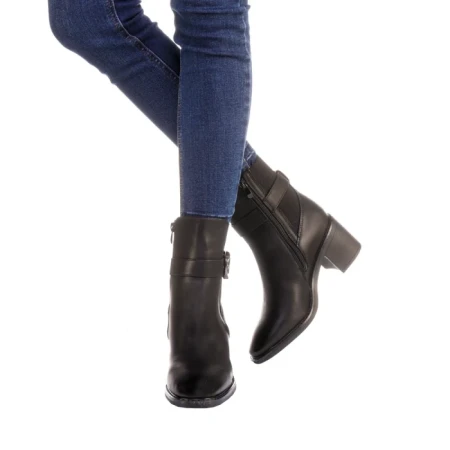 Дамски боти Shaina черни