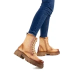 Дамски боти Amina бежови