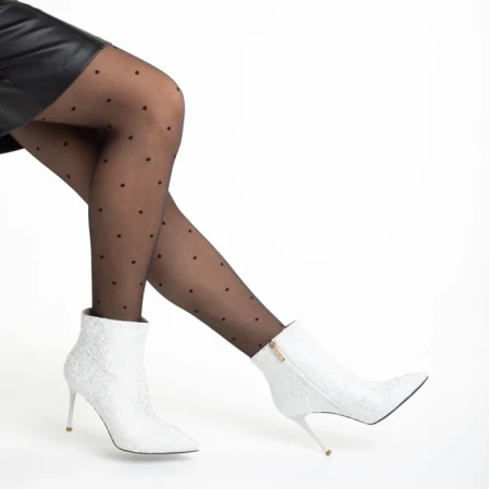 Дамски боти  бели  от текстилен материал  Pearlee