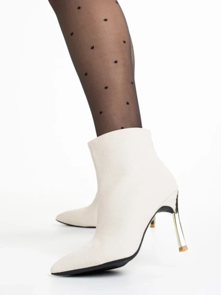 Дамски боти  бели от текстилен материал  Estela