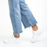 Дамски спортни обувки  бели от еко кожа Sonal