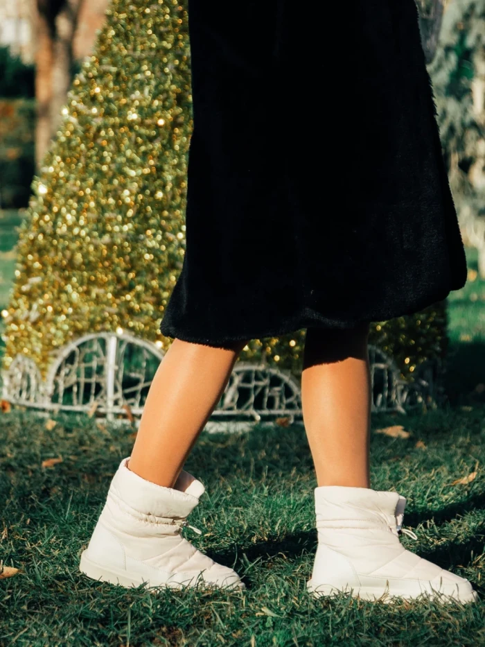 Дамски чизми бежови от еко кожа и текстилен материал Bahar