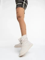 Дамски чизми бежови светло от текстилен материал Louella