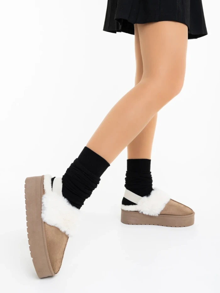 Дамски чехли тъмно бежови от текстилен материал Delisia