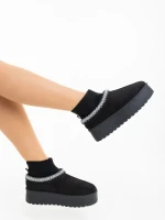 Дамски чизми черни от текстилен материал Zenona
