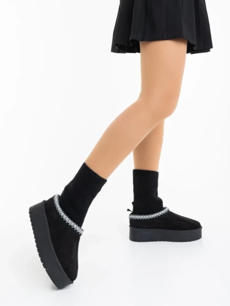 Дамски чизми черни от текстилен материал Diaza